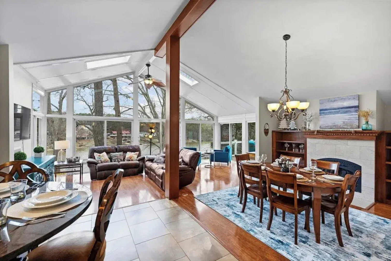 Tree Top Get Away by Avantstay Amazing Lake View