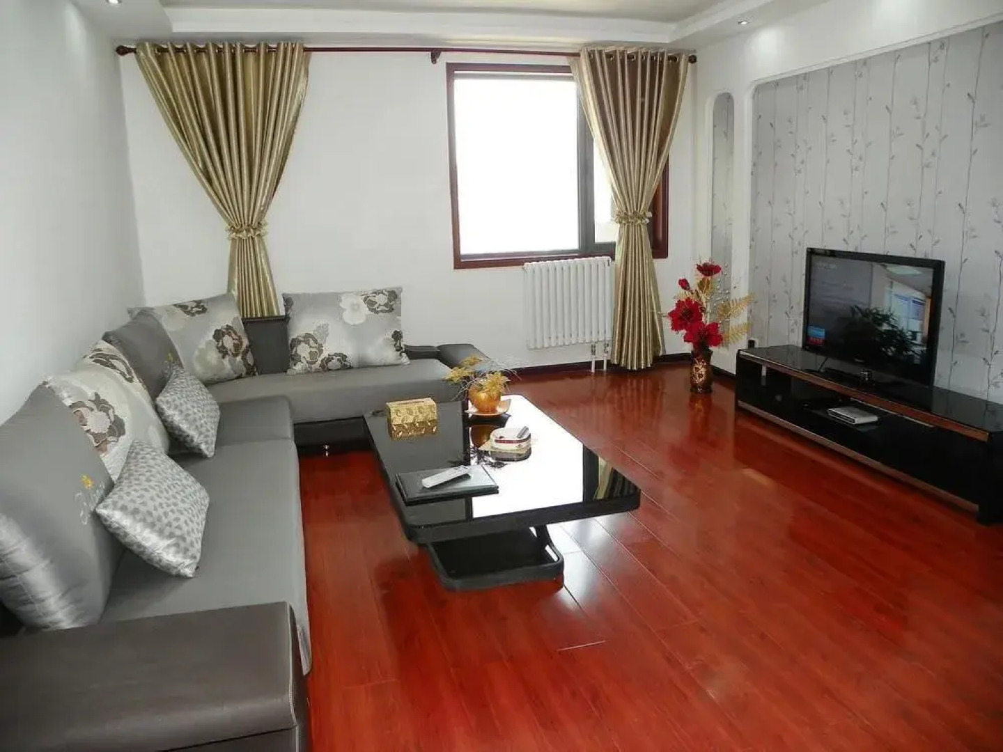 Petroleum Apartment Hotel Xining