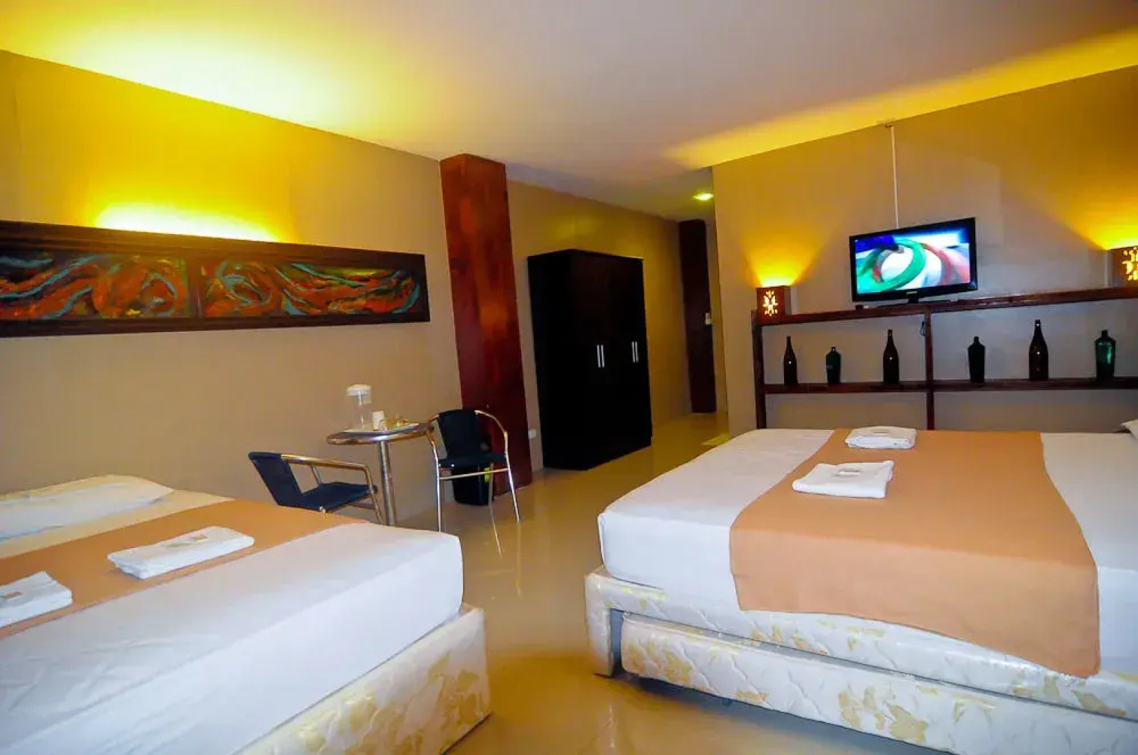 Royal Coast Tourist Inn and Restaurant