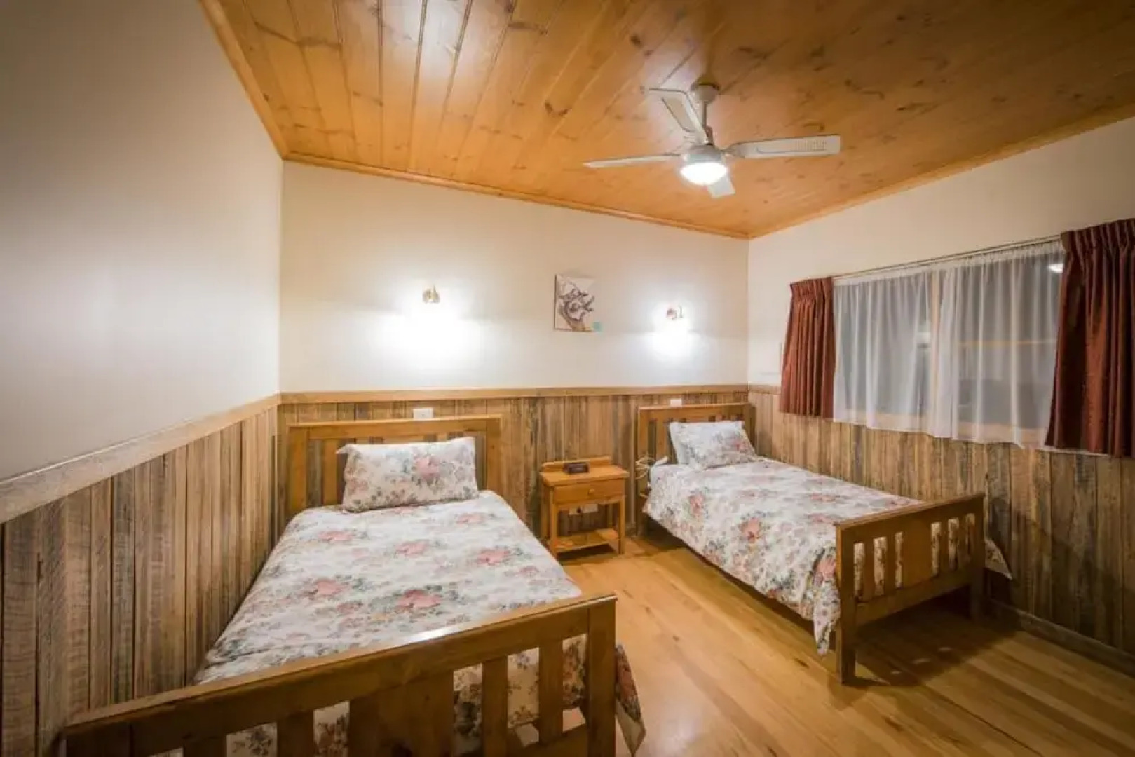 Sanctuary Park Cottages