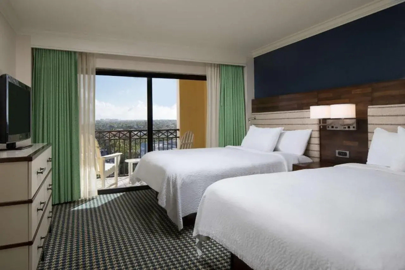 The Atlantic Suites on the Ave