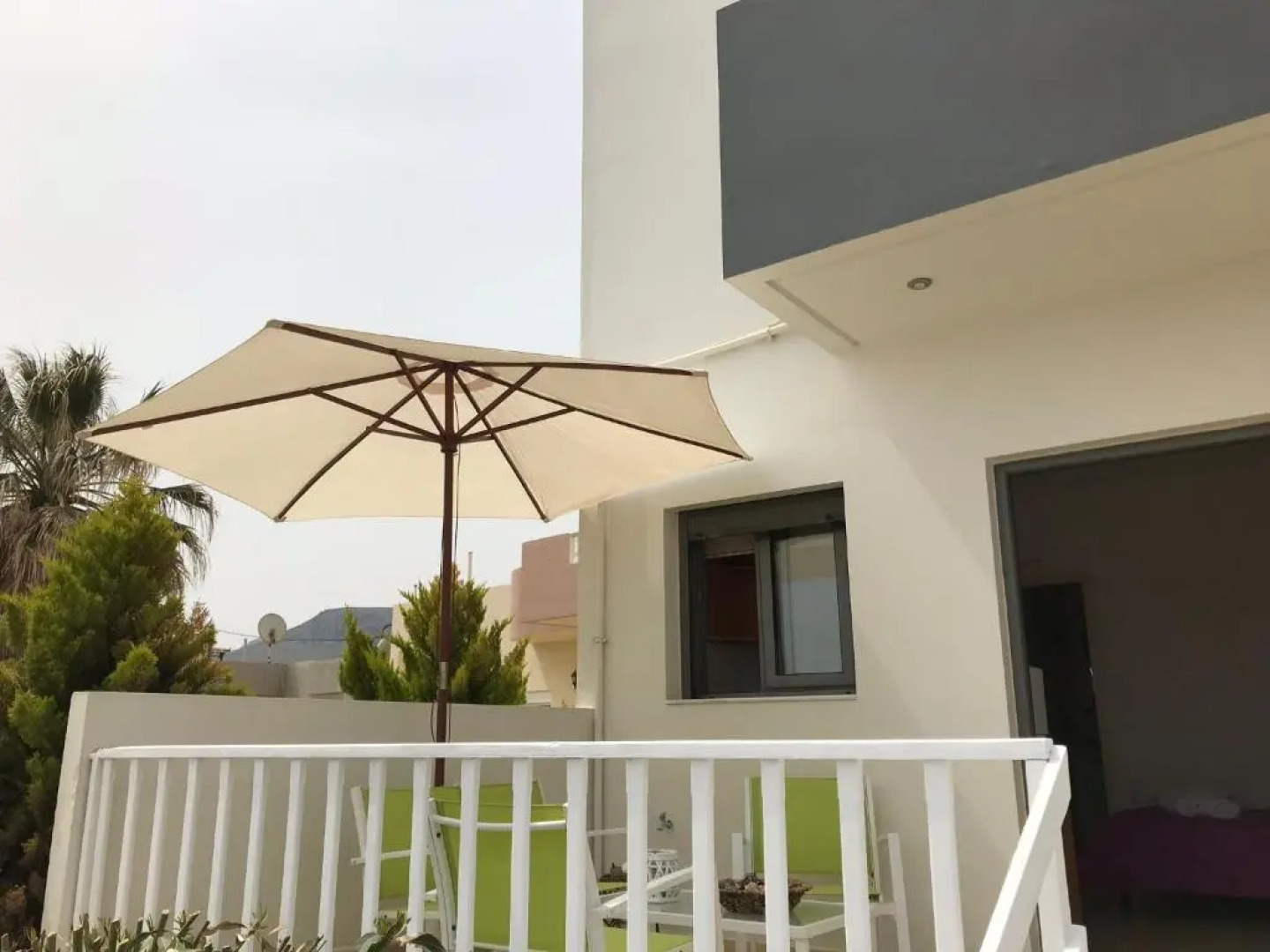 small studio next to the beach