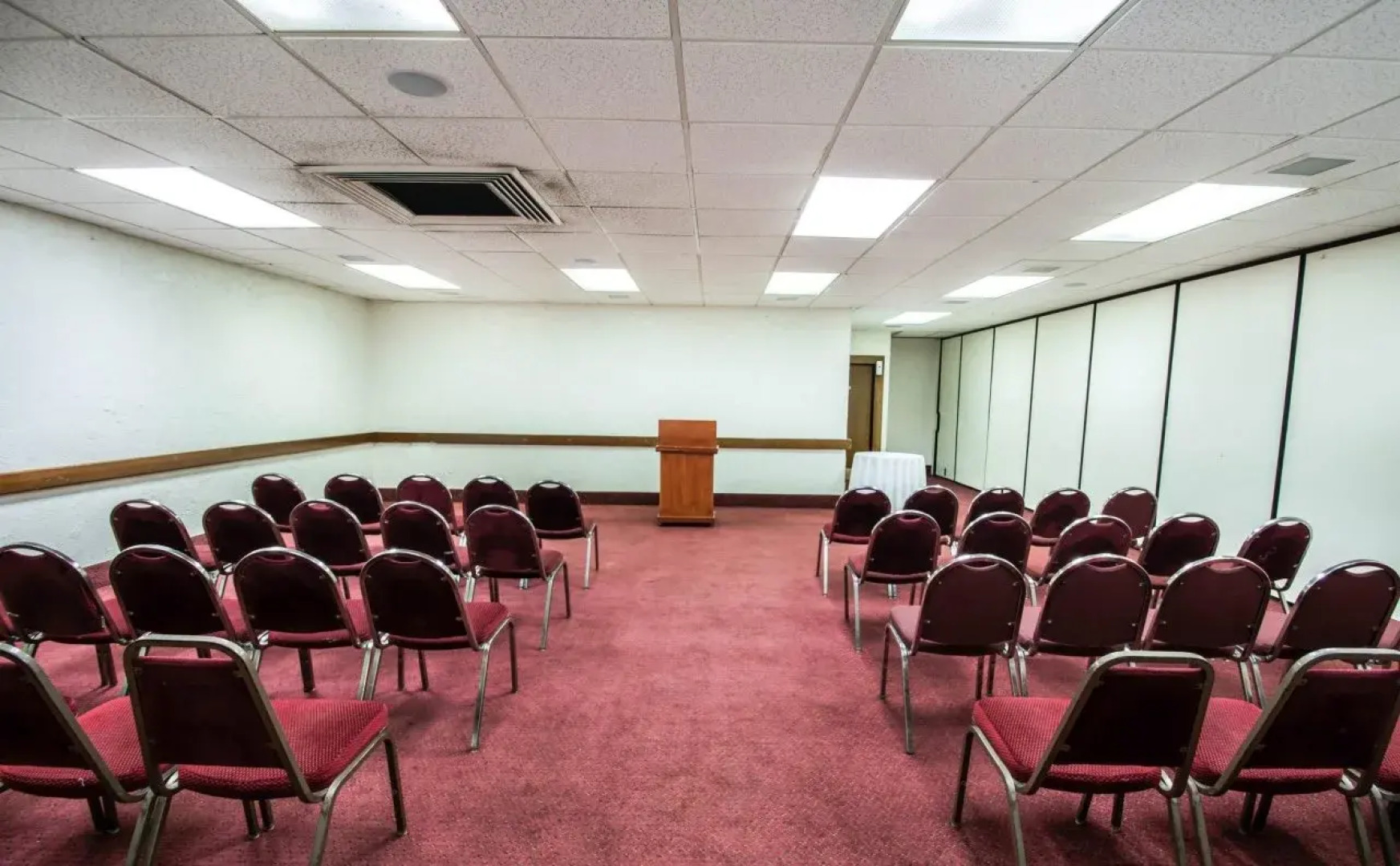 Rodeway Inn & Conference Center