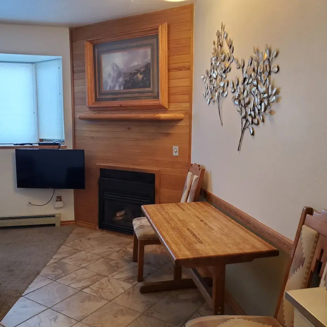 Swan Mountain Resort