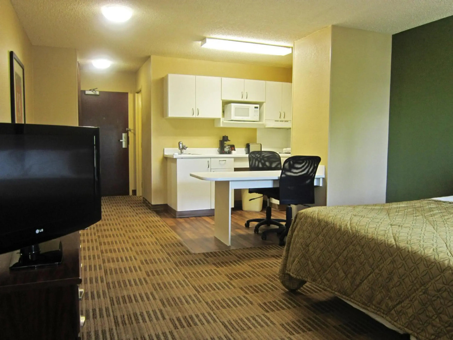 Extended Stay America Suites Toledo Holland