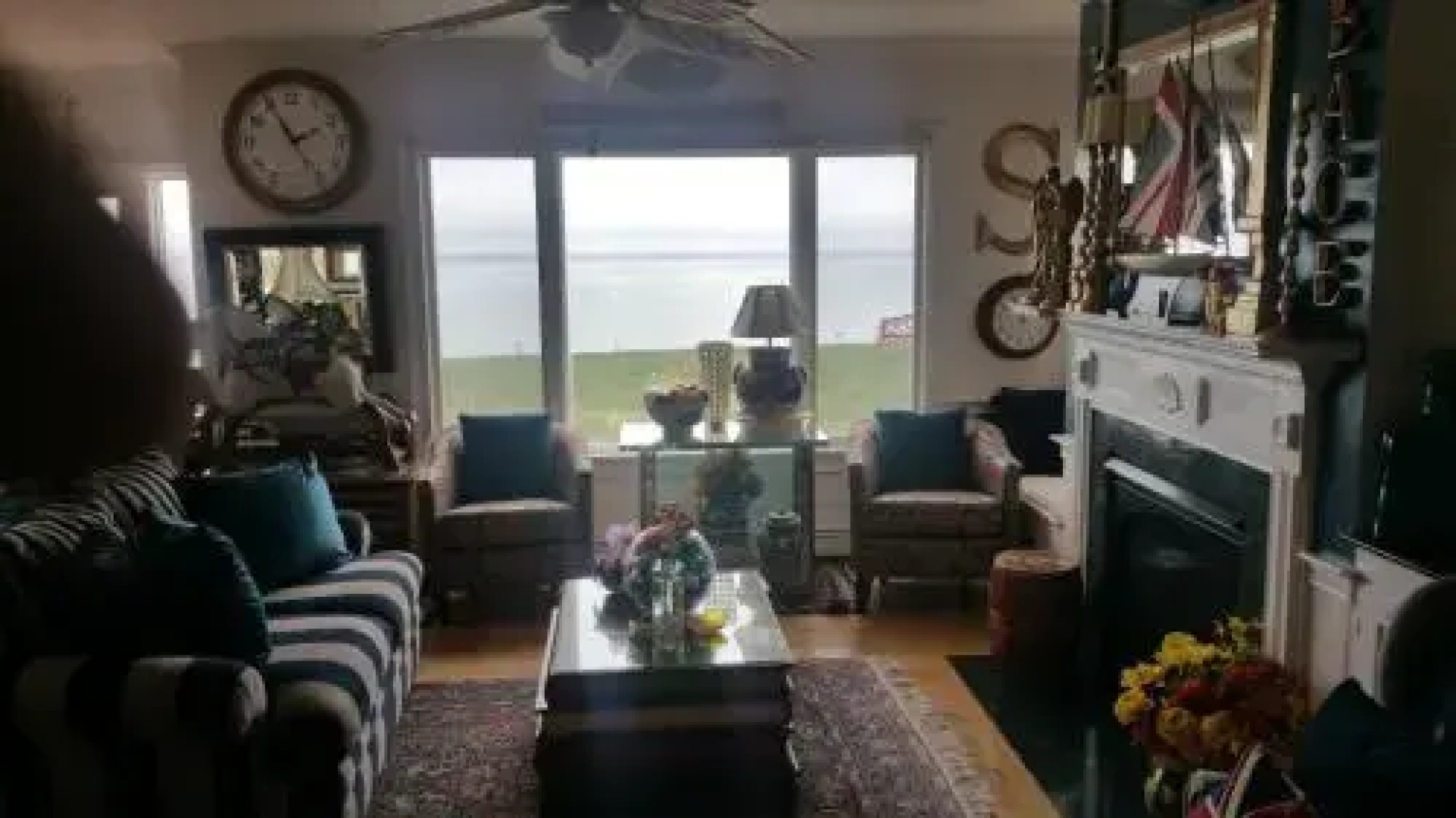 Inn 38 Oak Bluff Circle