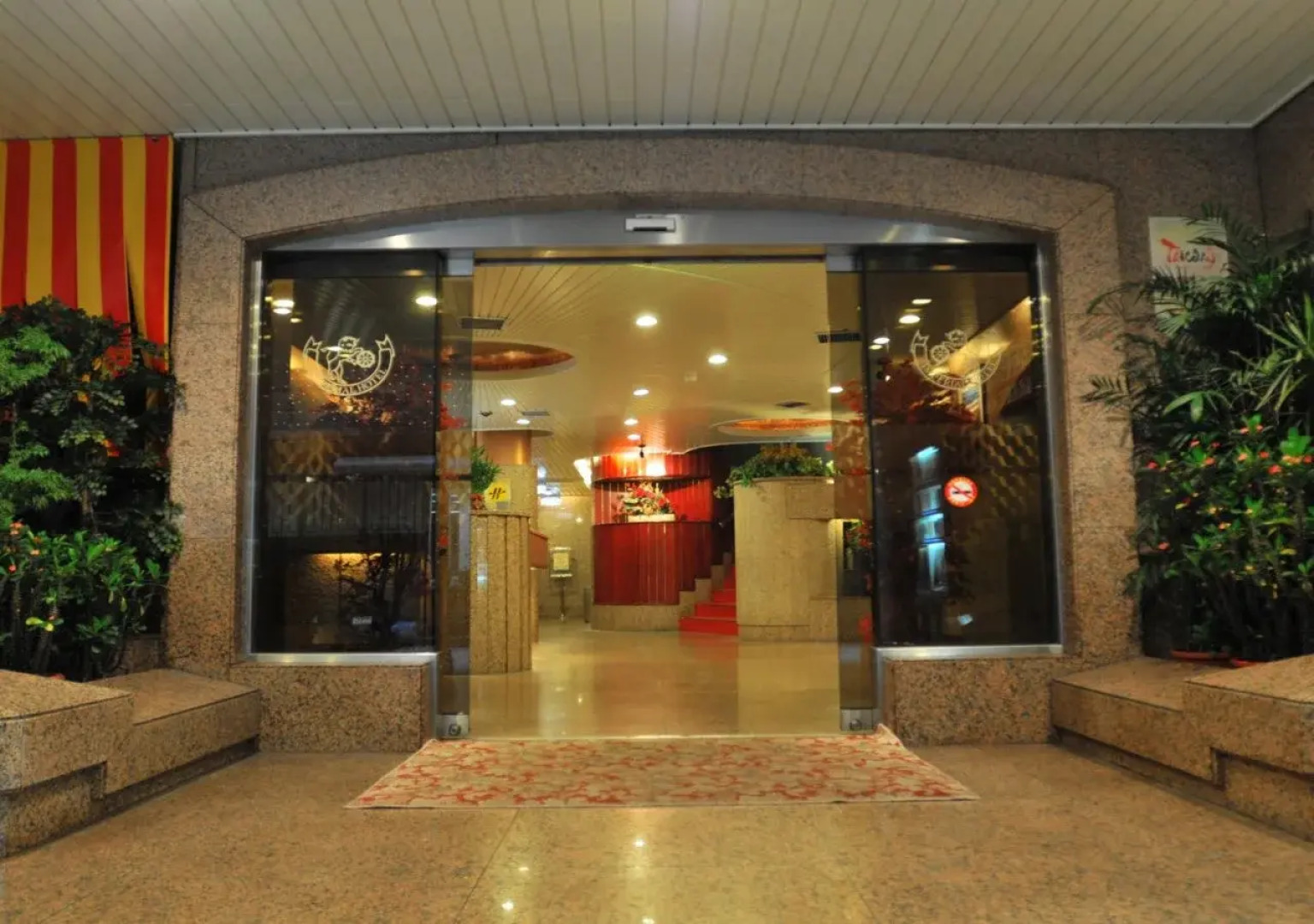 Hua Guo Hotel