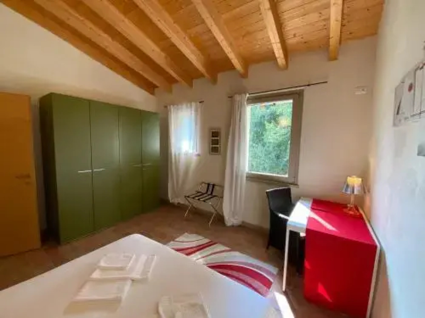 L'isolo B&b And Apartments