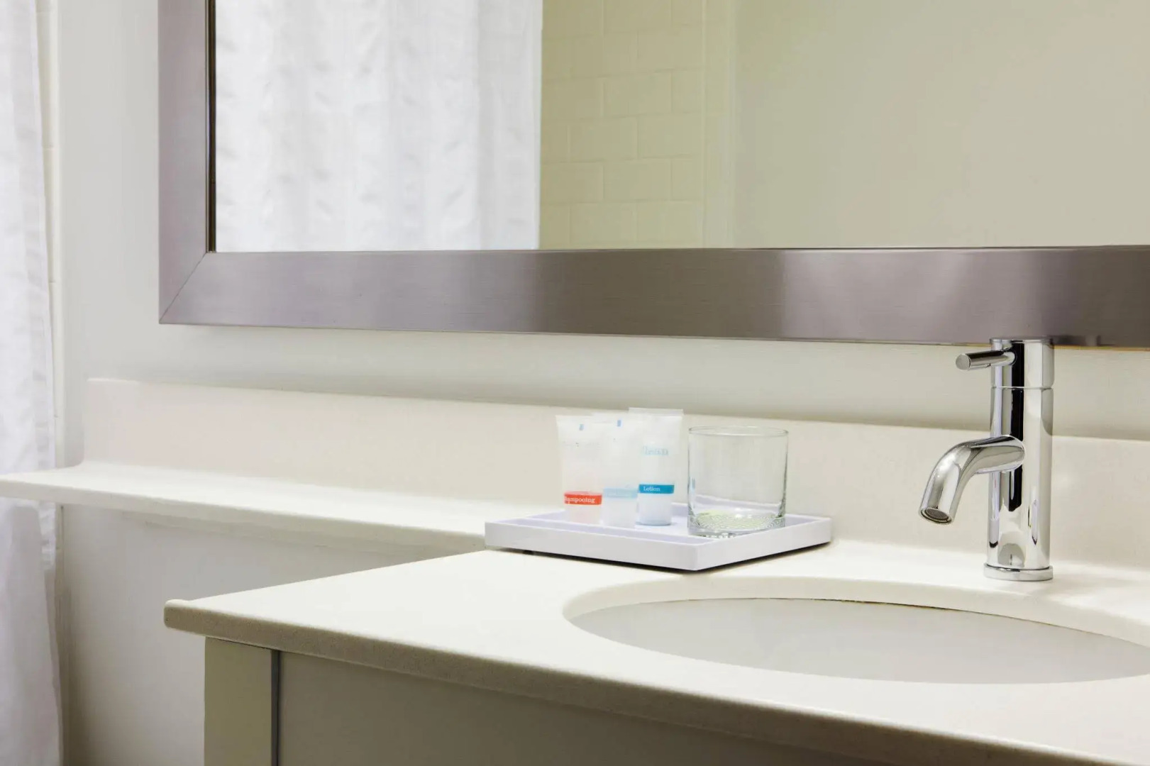 Four Points by Sheraton Chicago O'Hare Airport