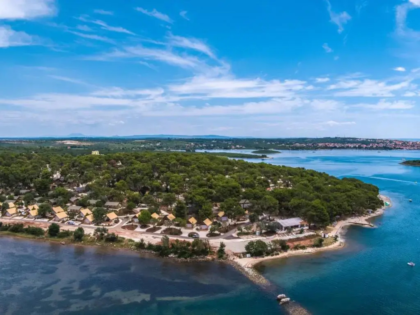 Arena One 99 Glamping