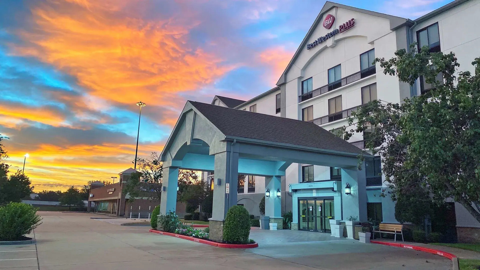 Best Western Plus Sugar Land Houston