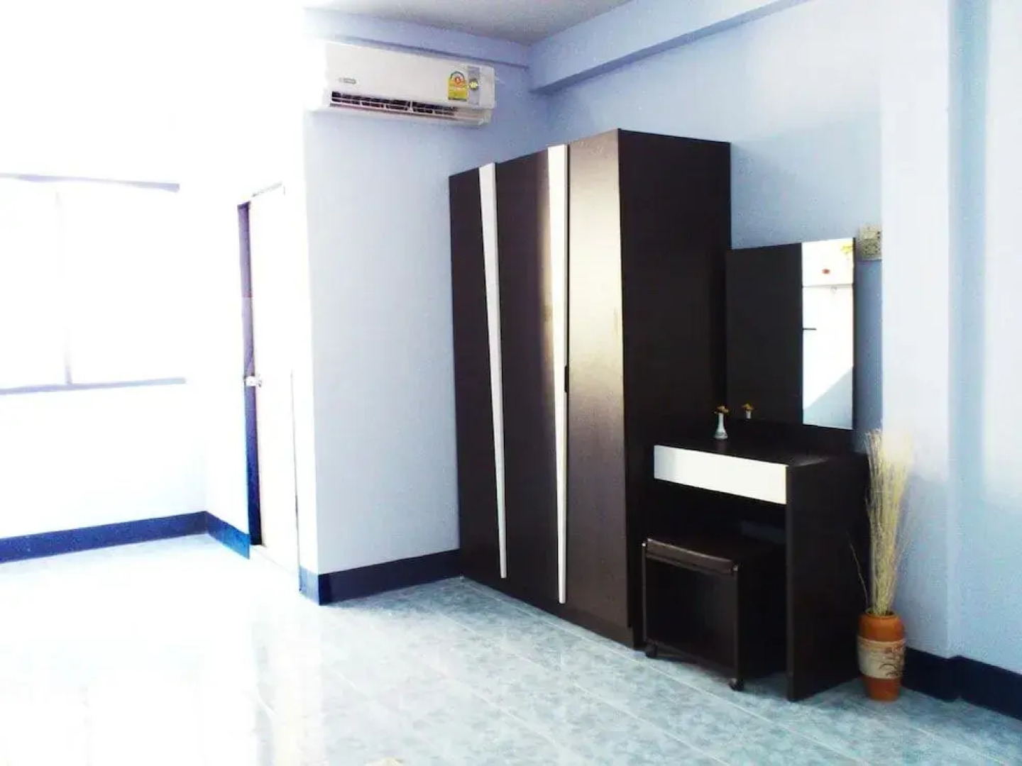 Baan Saen Rak Apartment