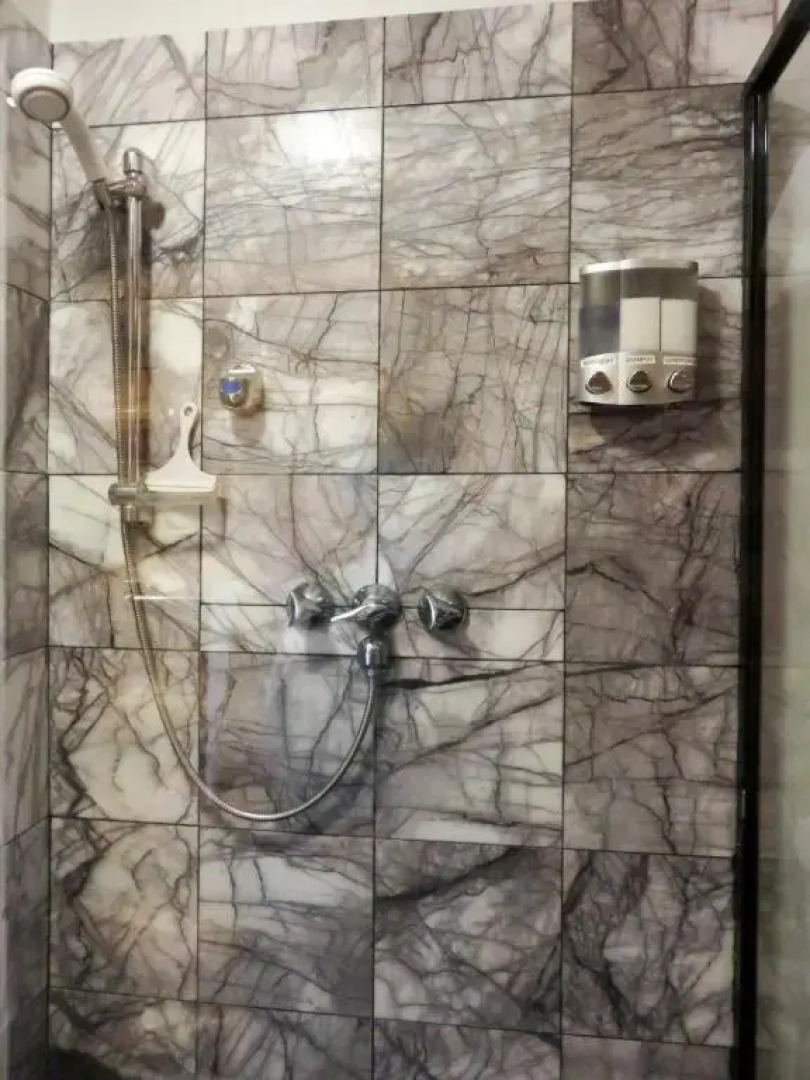 A Cabin on the Cliff