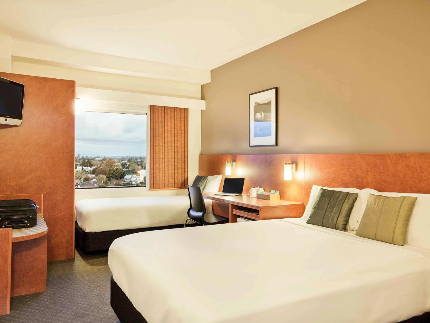 ibis Hamilton Tainui