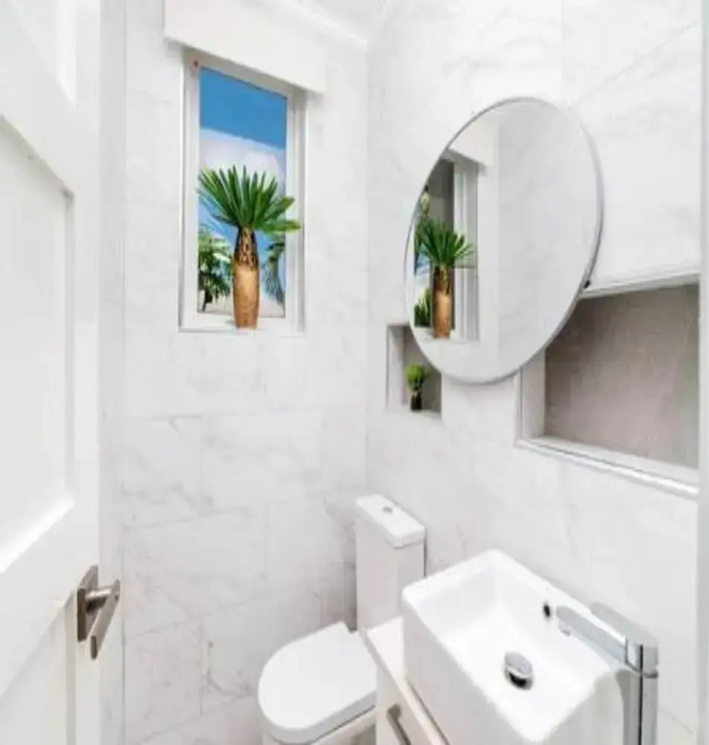 Villa Francoise - 4 Bedroom Beachfront w Pool
