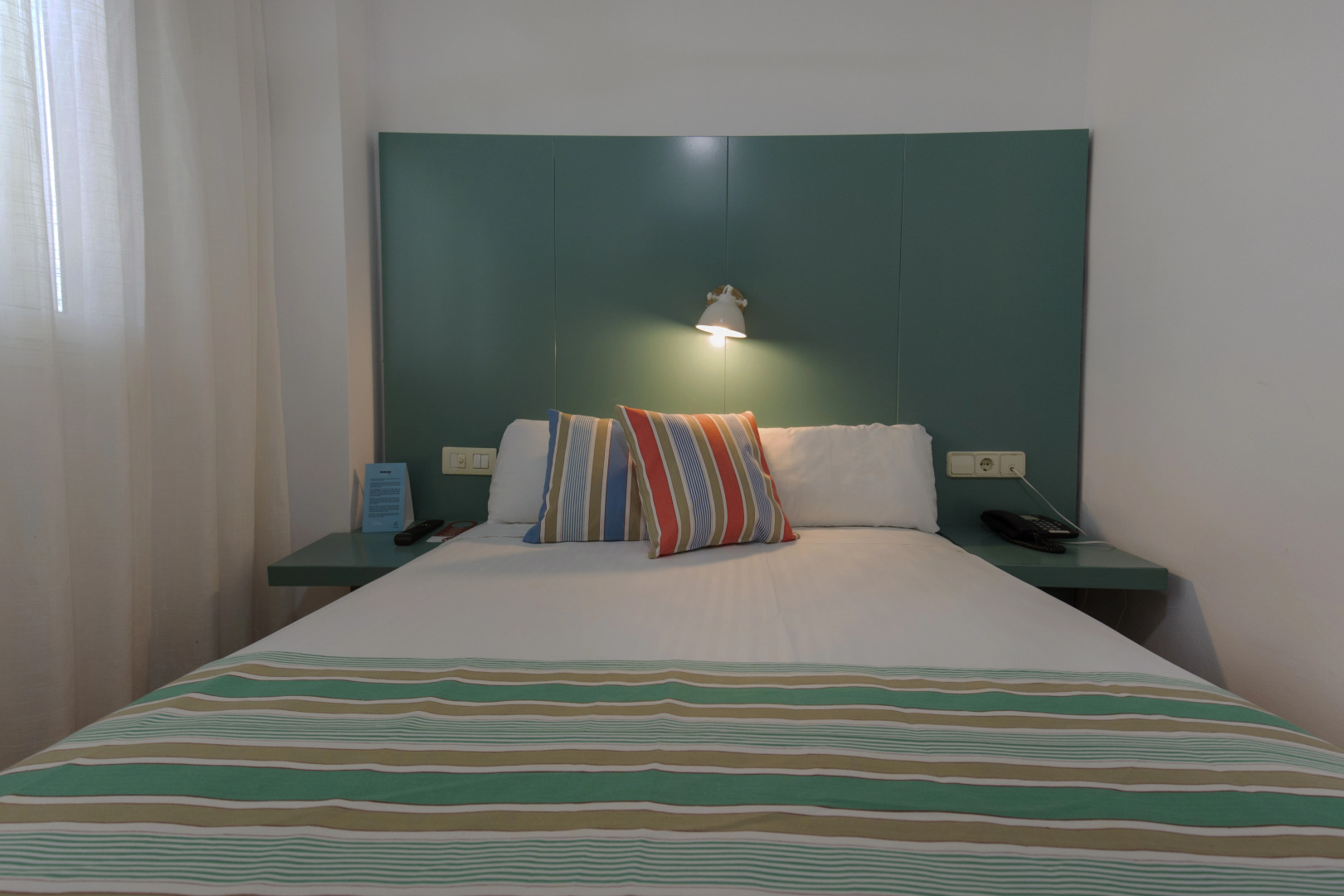 Yomo Hostal BCN Port