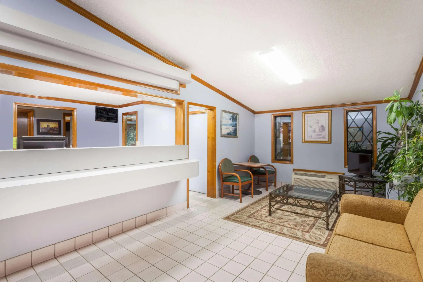 Knights Inn Columbia