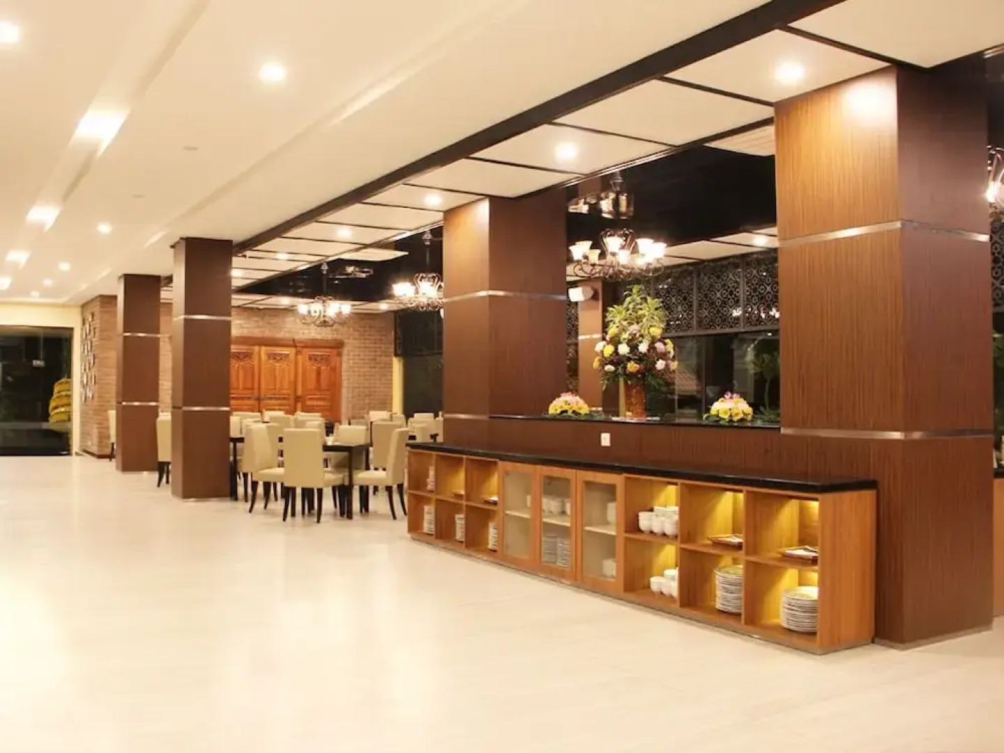 Narita Classic Hotel Surabaya