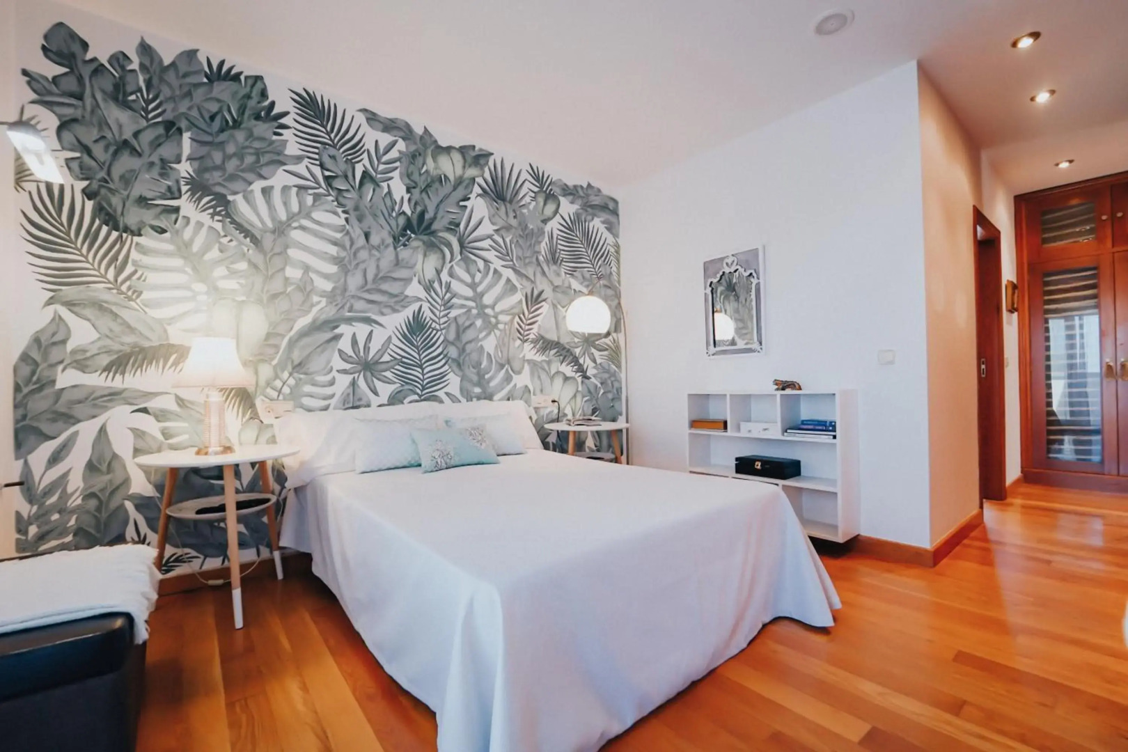 Villa con piscina a pie de playa