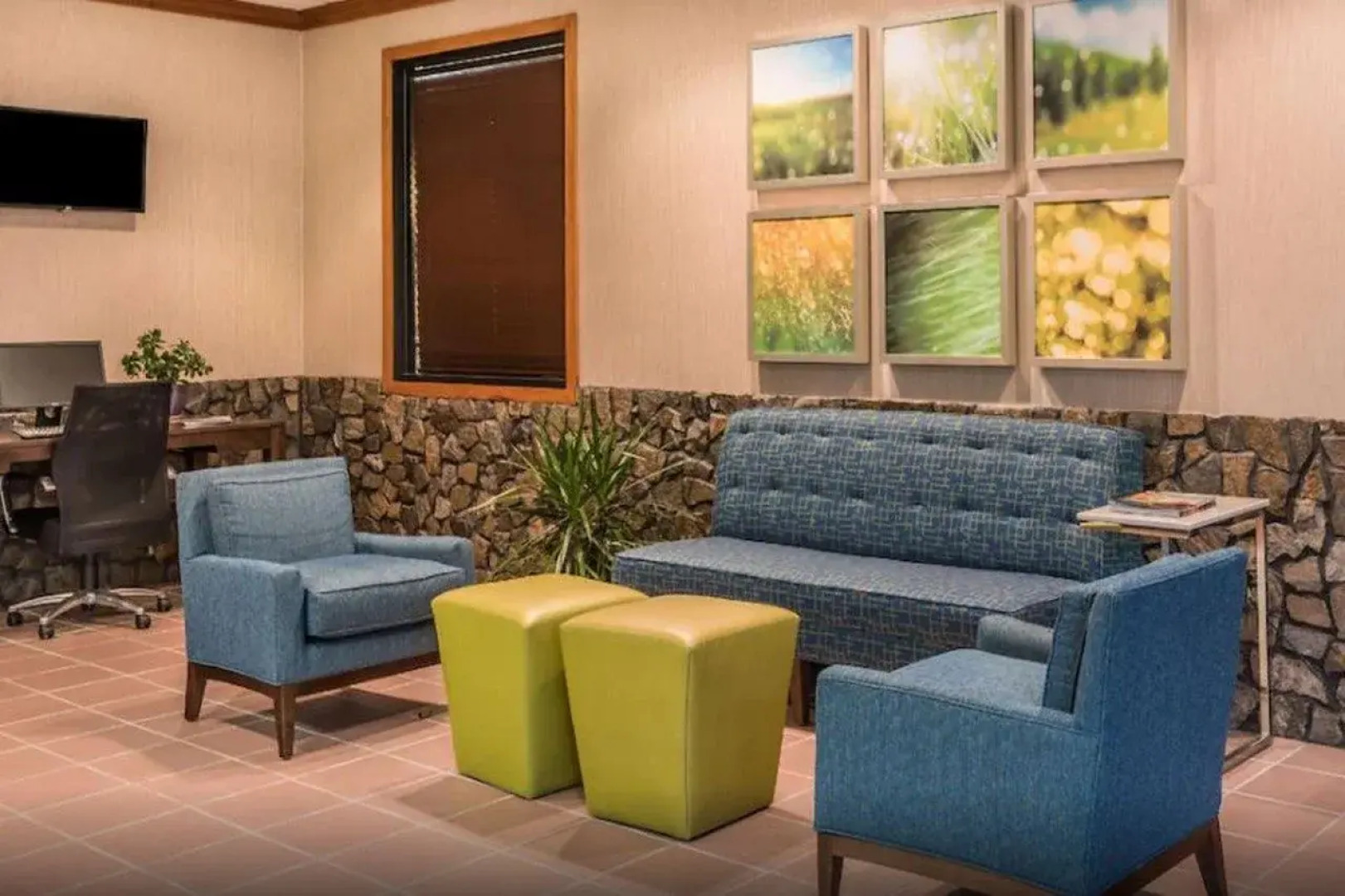 Days Inn by Wyndham South Hill