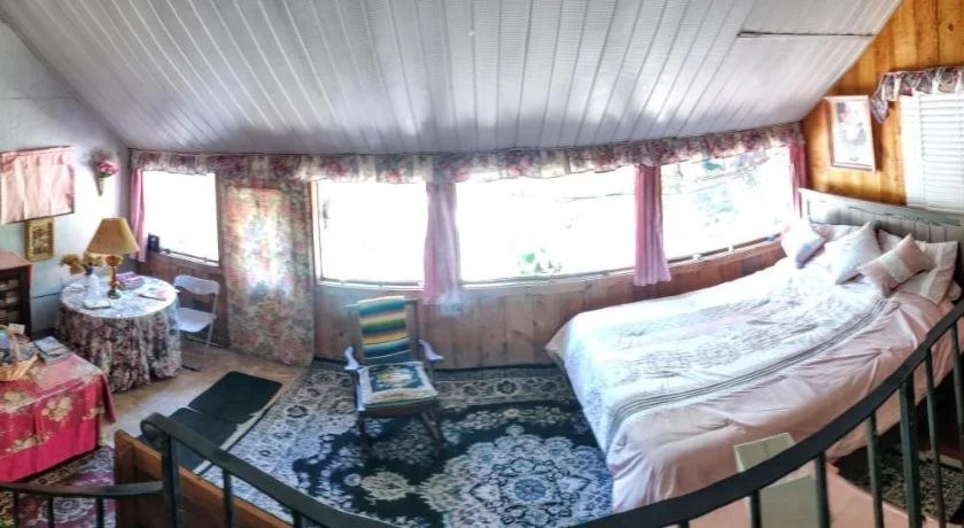 Eden Place Bed And Breakfast