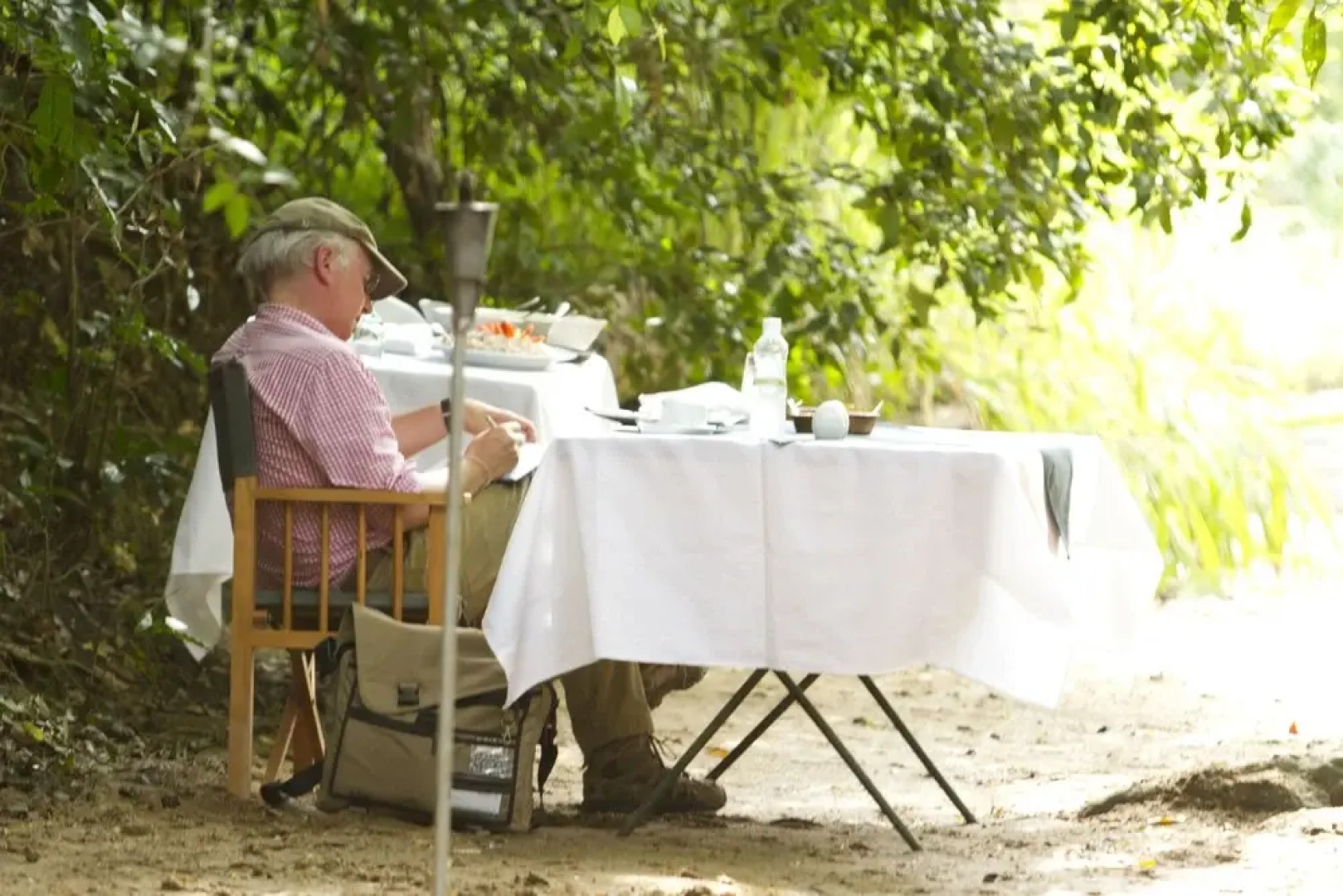 Explorer by eco team -Dambana