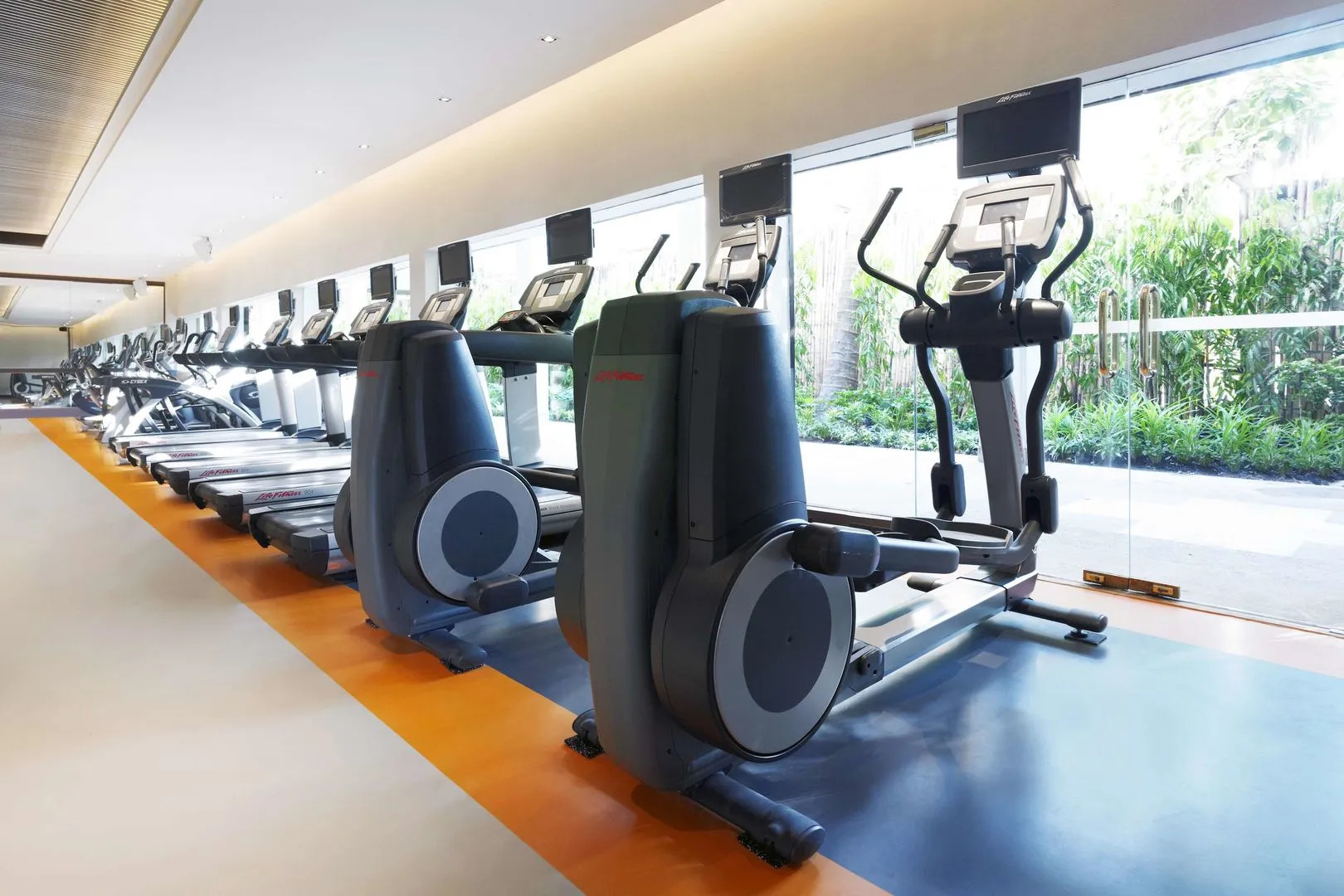 Anantara Riverside Bangkok Resort