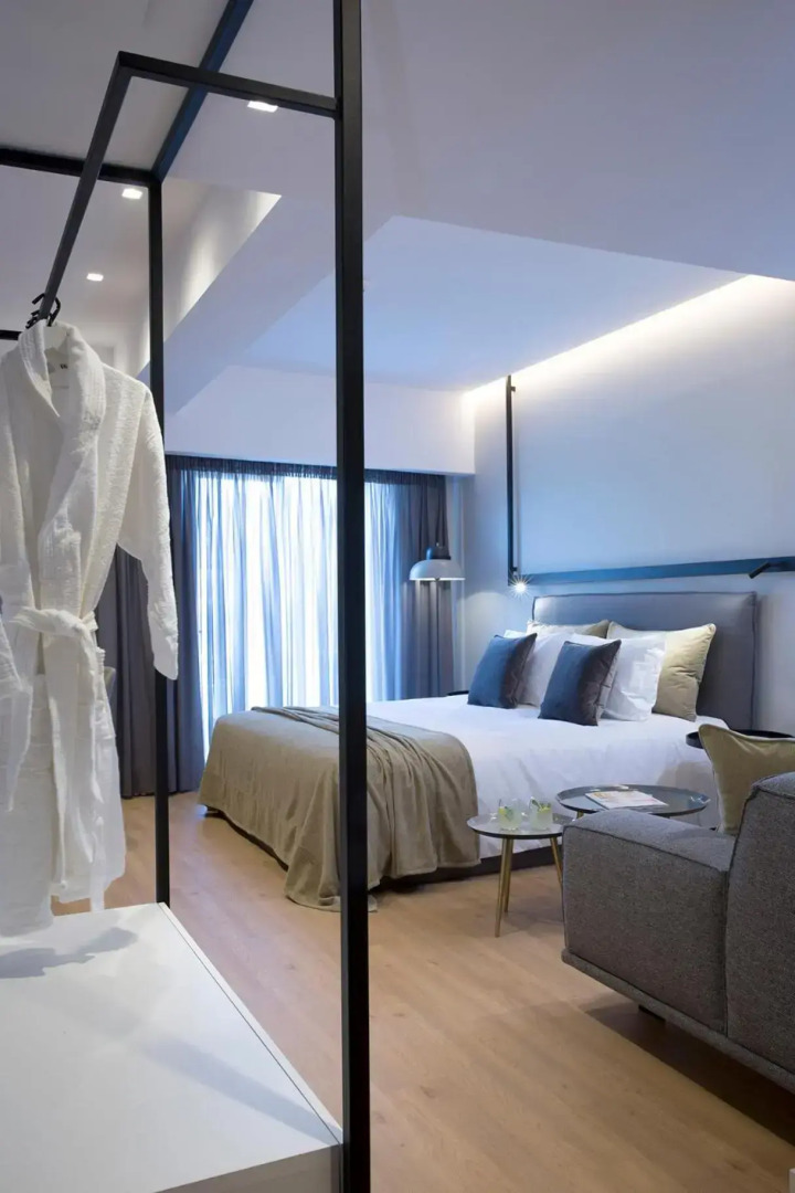 The Alex Monte Kastella