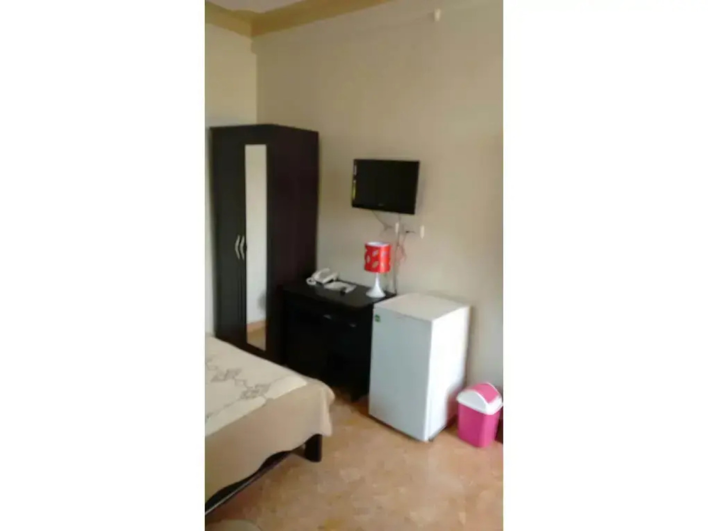 United Motel Entebbe