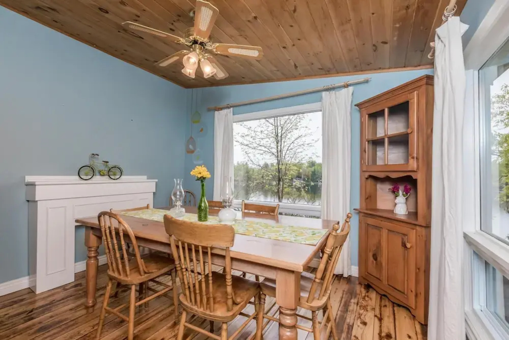 Brandy on the Rocks ~ a perfect family retreat on Brandy Lake!