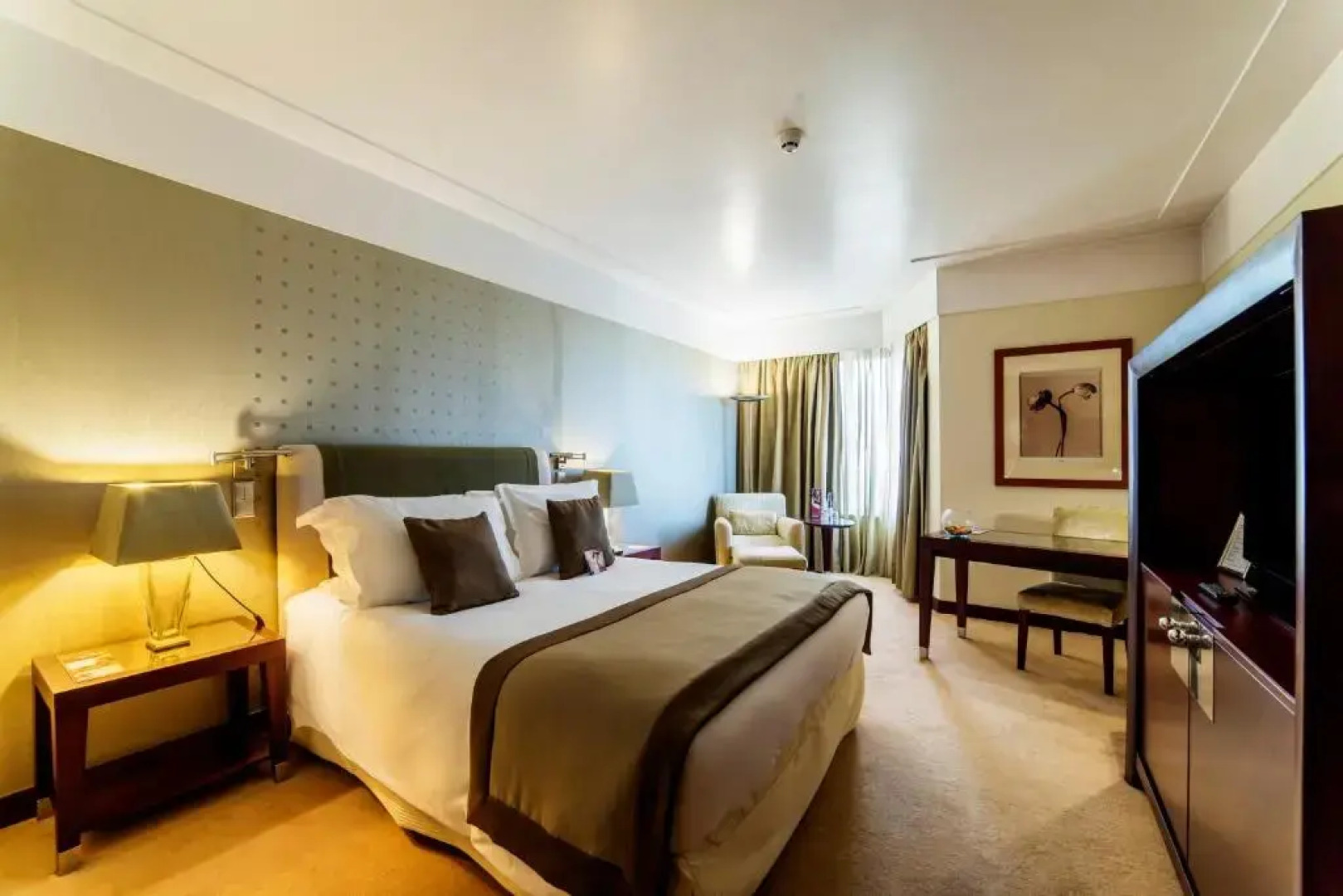 Crowne Plaza Porto by IHG