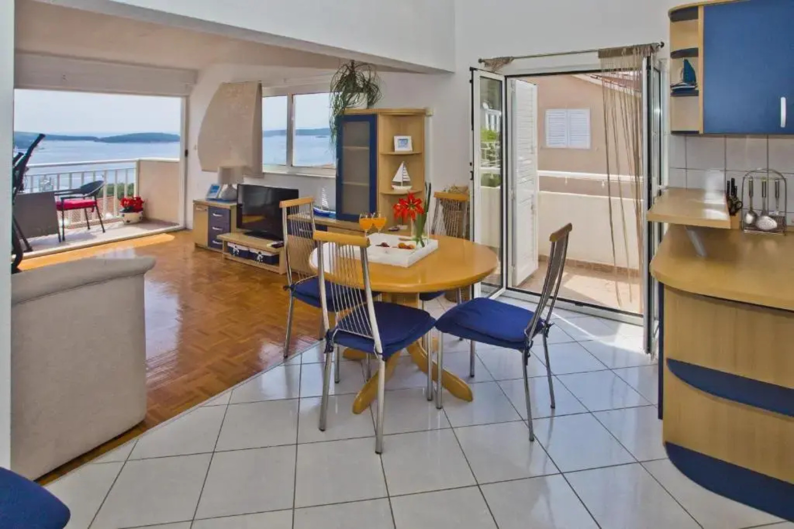 Apartments Roso Hvar