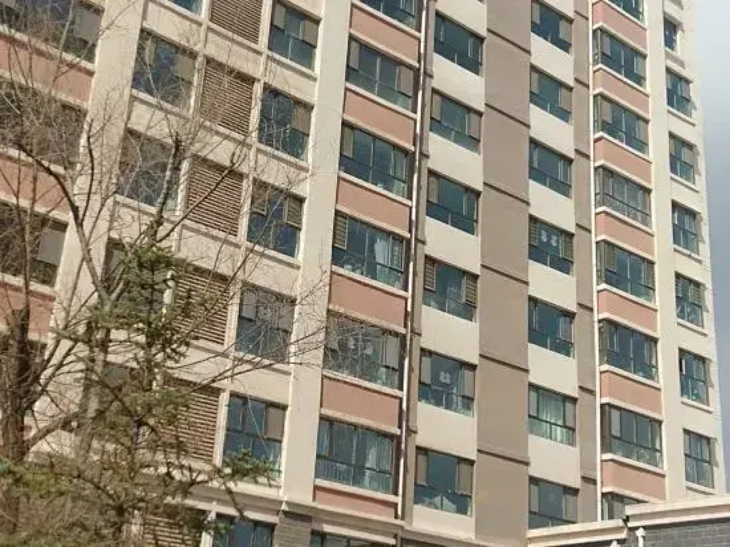 Haidong Jiayue Family Hotel