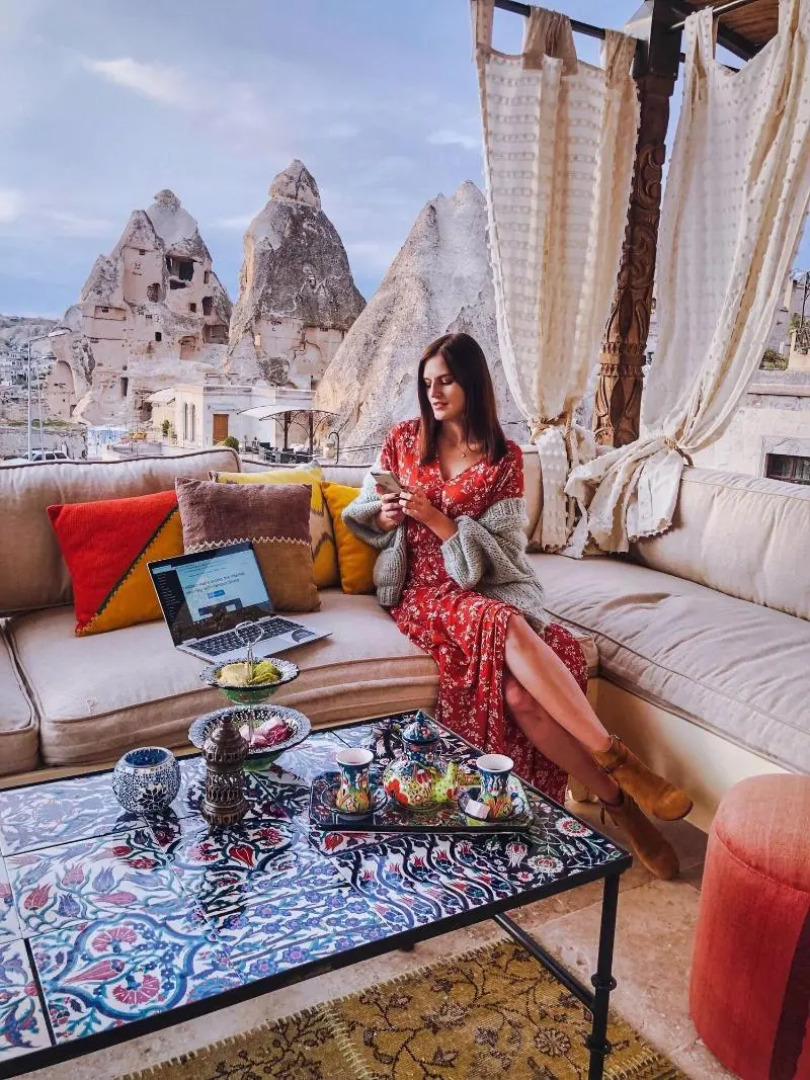 Artemis Cave Suites - Adults Only