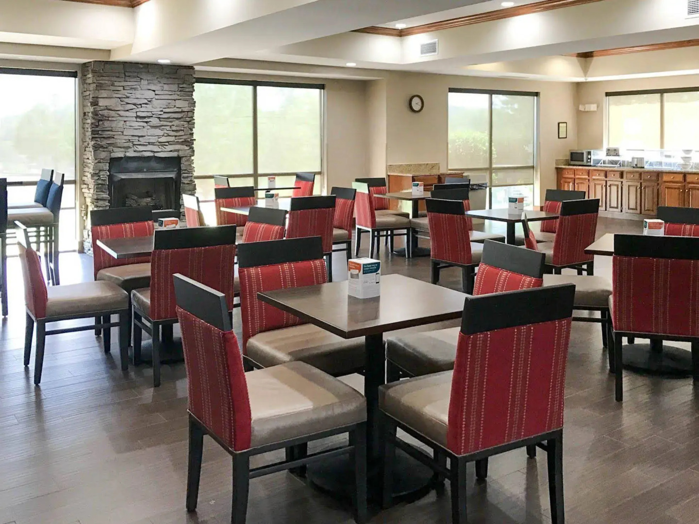 Comfort Suites Johnson City near University