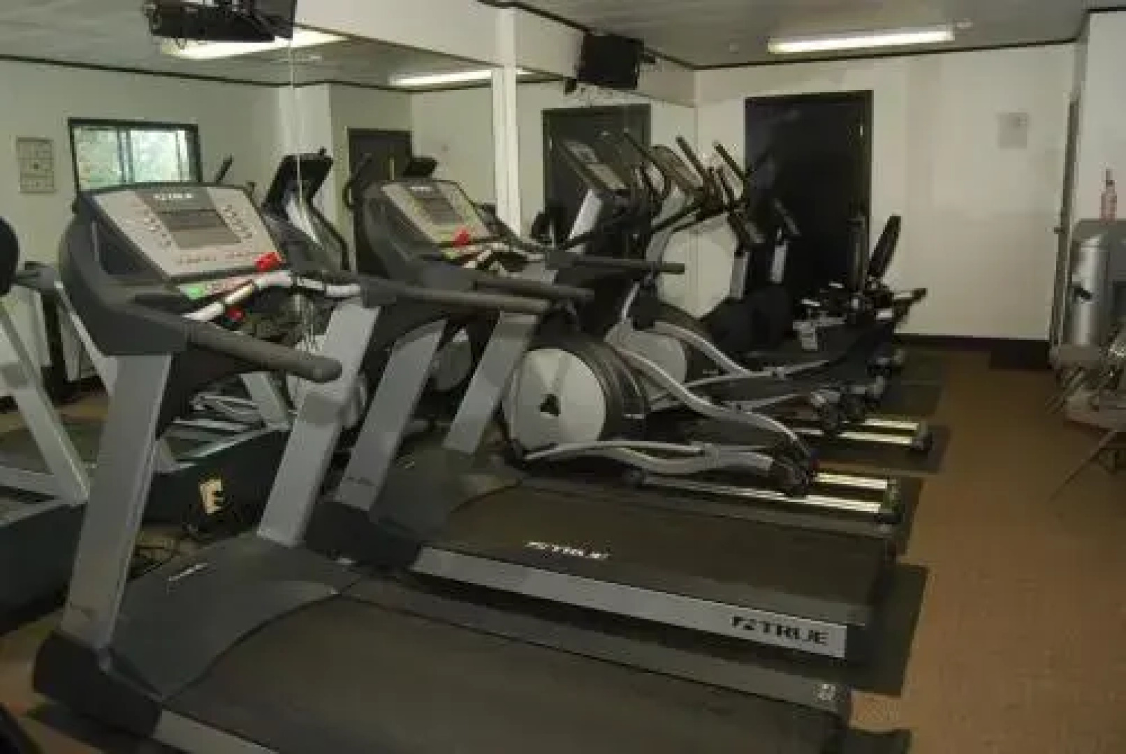 Seaside Camping Resort Deluxe Studio Cabin 2