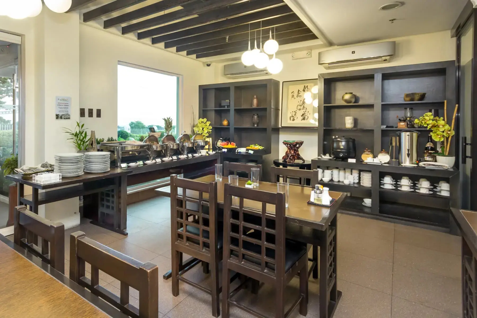 Microtel Inn & Suites by Wyndham South Forbes Near Nuvali