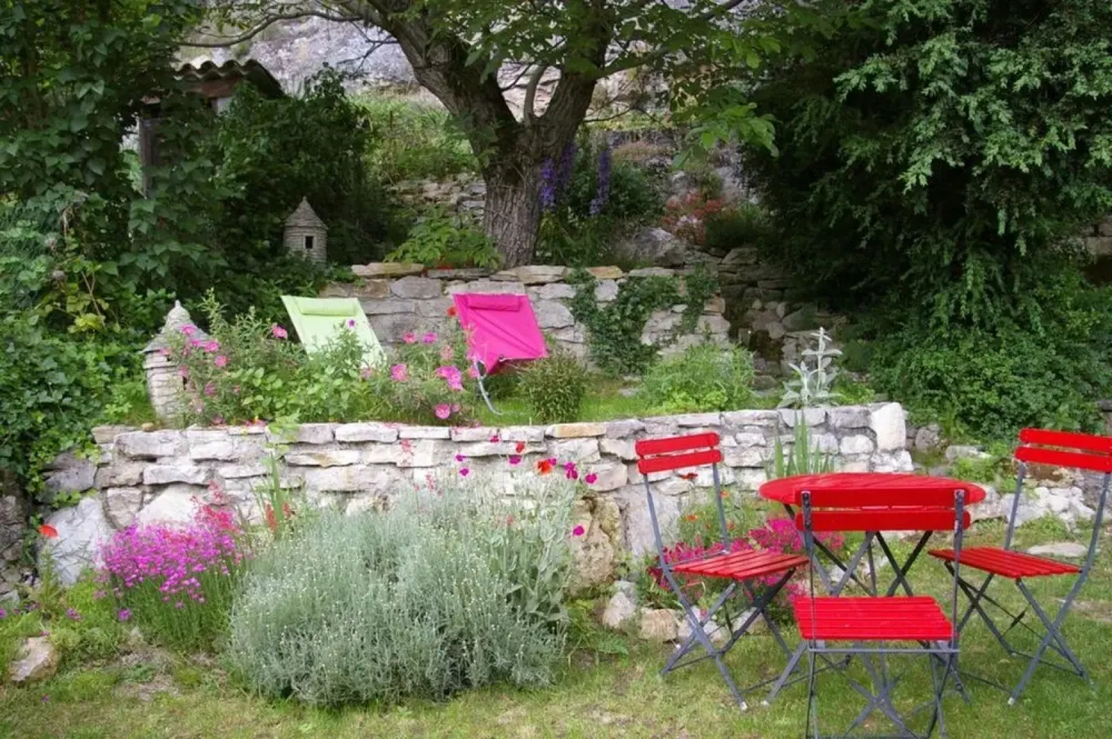 Un jardin dans la falaise