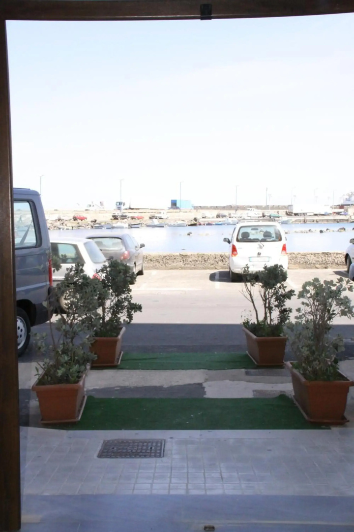Yacht Marina Hotel