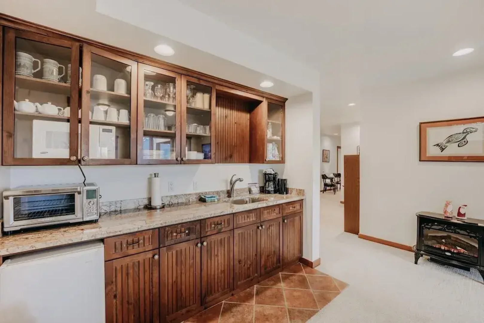 15mbh - Amazing Mountain Views - Hot Tub - Pets Ok 3 Bedroom Home by RedAwning