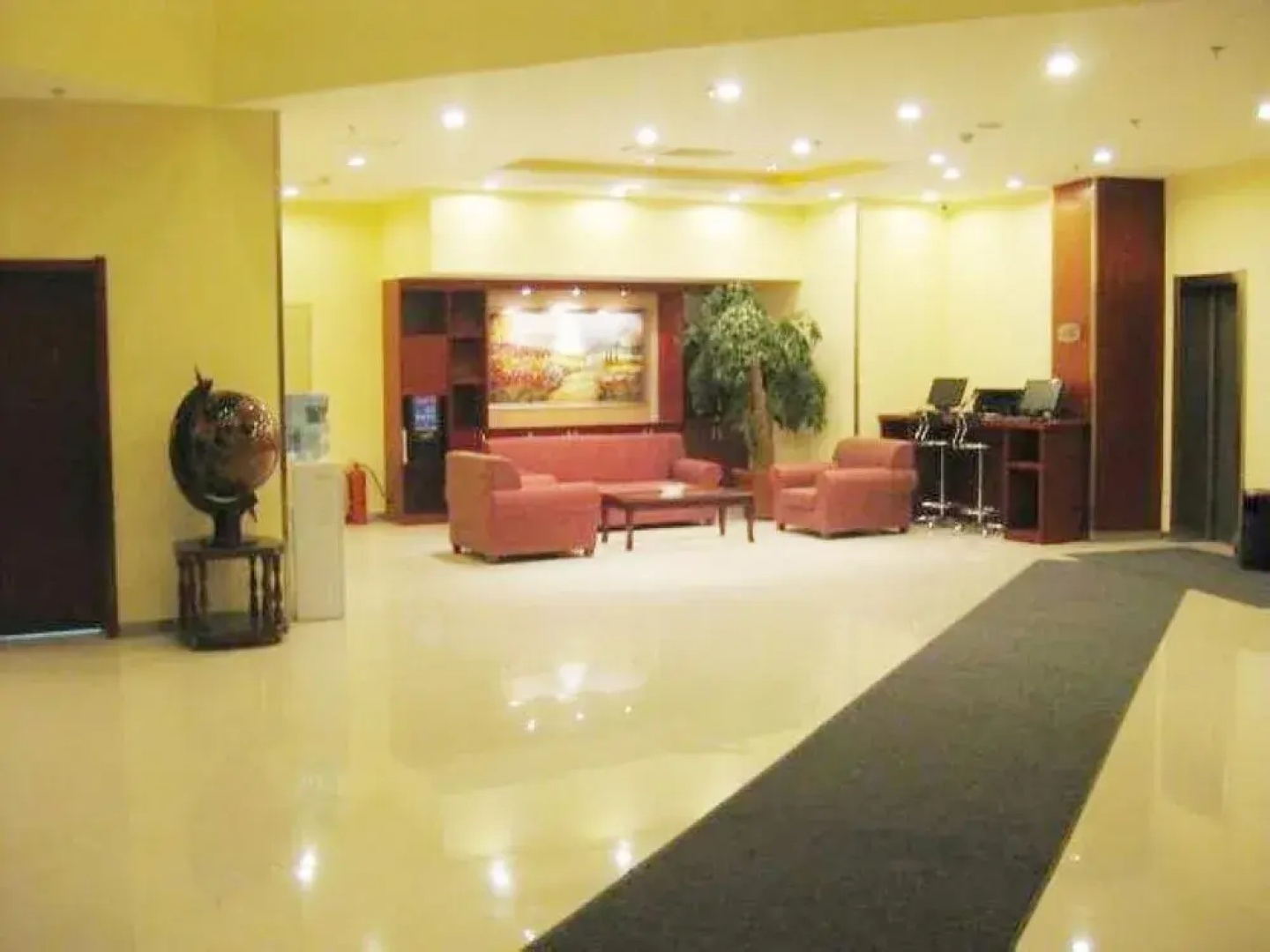 Hanting Hotel