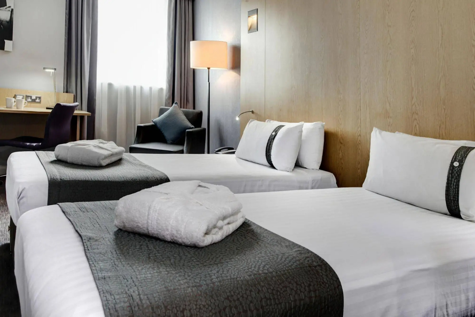 Holiday Inn London - Luton Airport by IHG