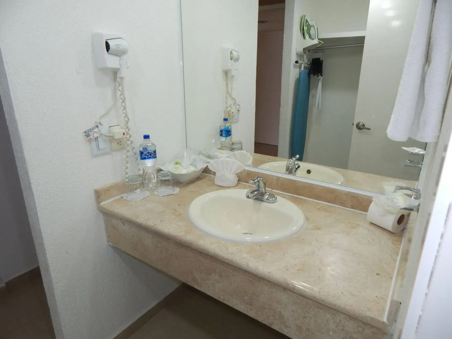 Days Inn by Wyndham Minatitlan