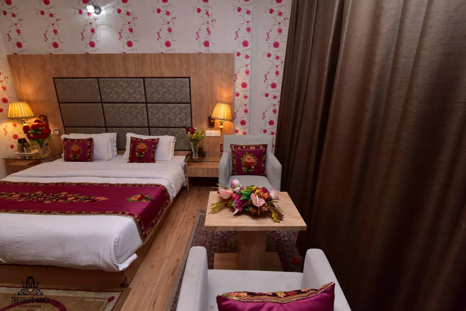 Hotel The Grand Mamta