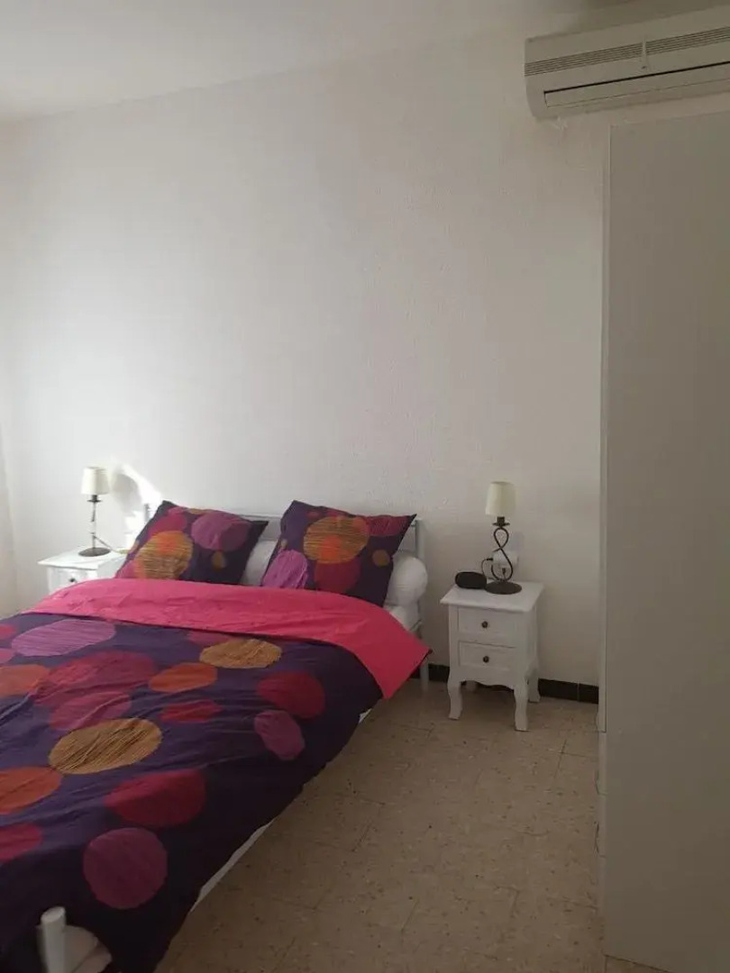 Appartement à Nîmes en pleine nature avec Piscine