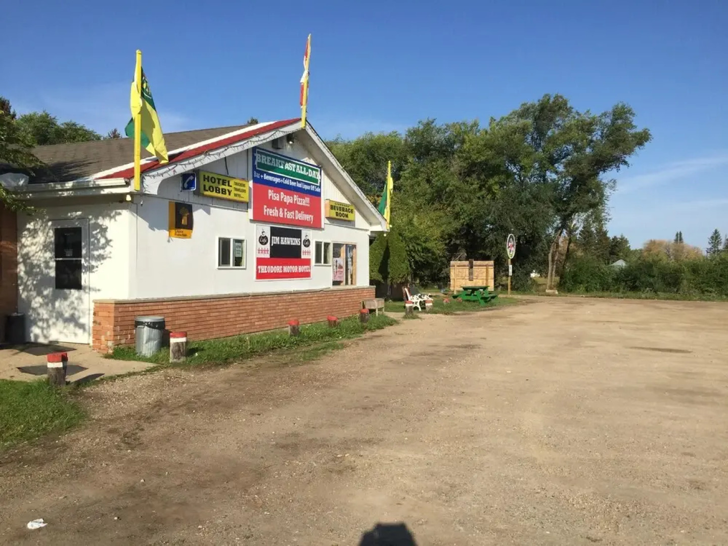 Theodore Motor Hotel