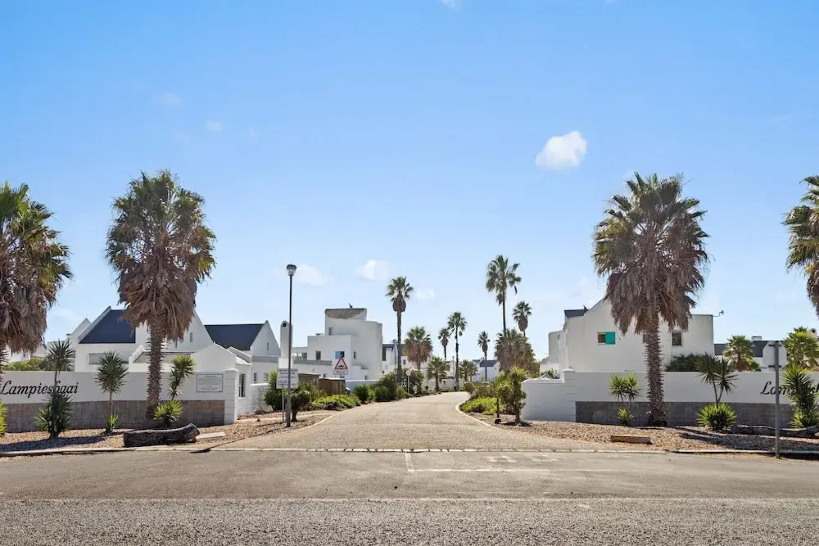 Lampiesbaai Beach House
