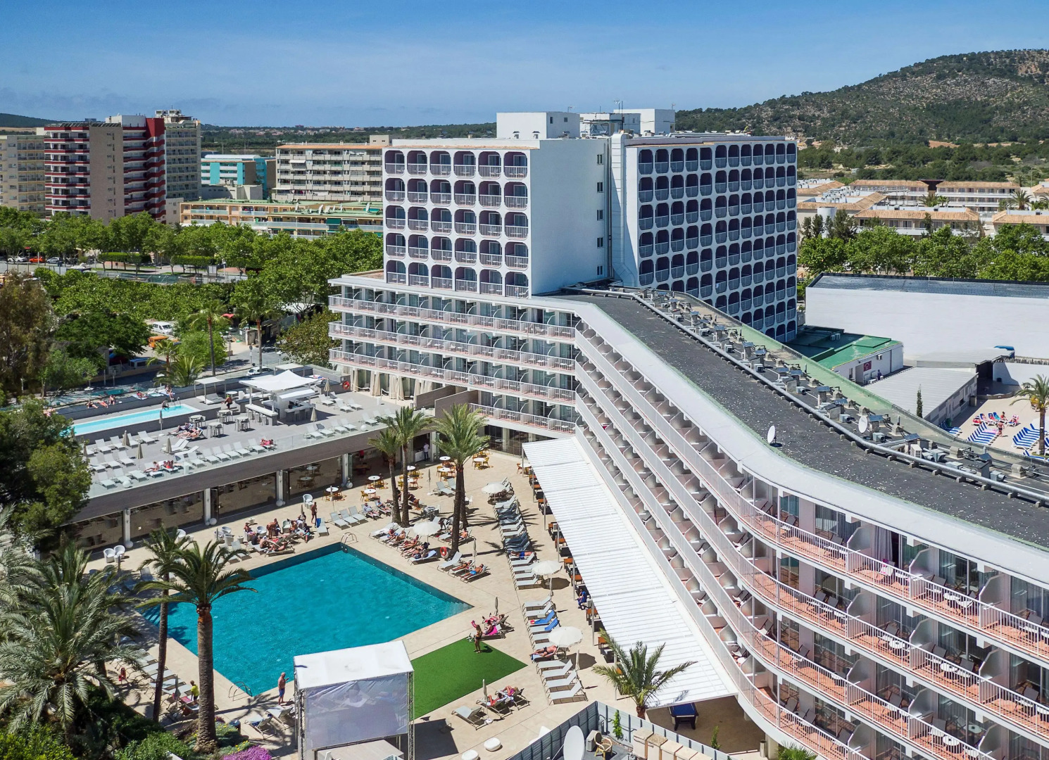 Отель Sol House Mallorca