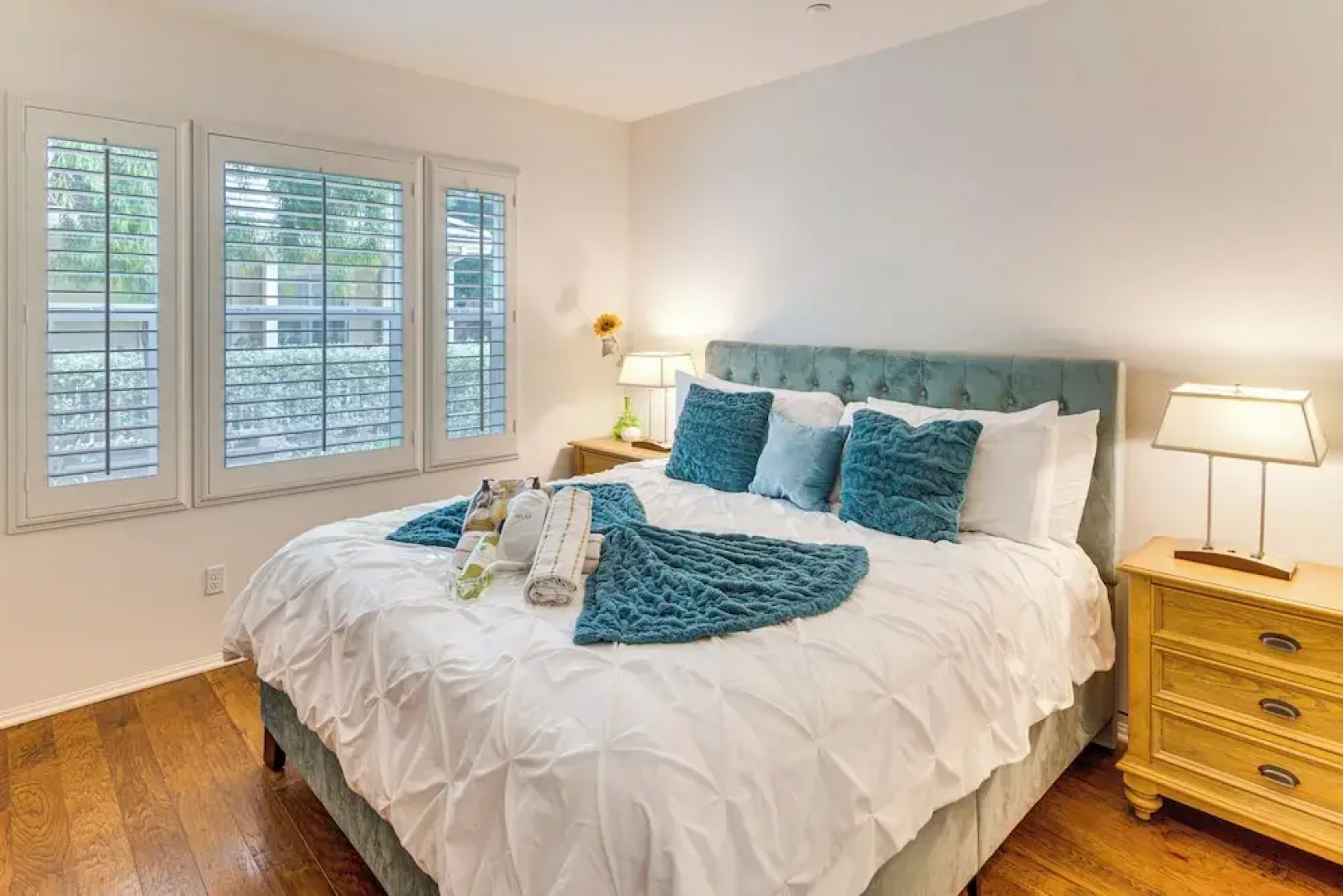 Walk to Beach: Luxe San Buenaventura Villa!