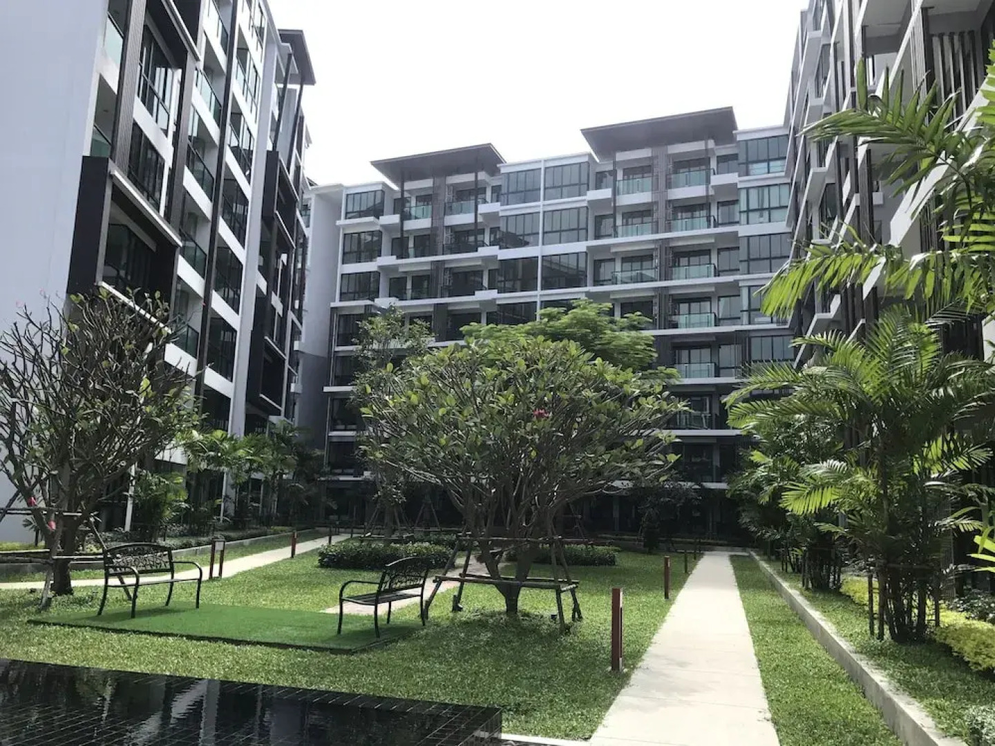 Royal Lee The Terminal Phuket Condominium by Cullinan R.